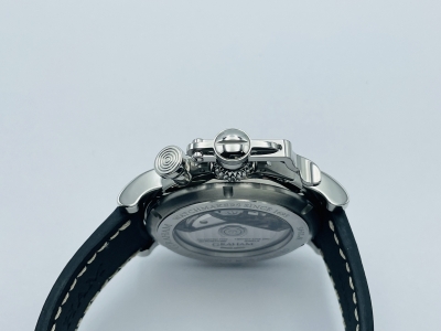 Graham Chronofighter Vintage Bear Edition