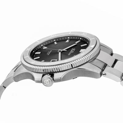 Moonfish Black
